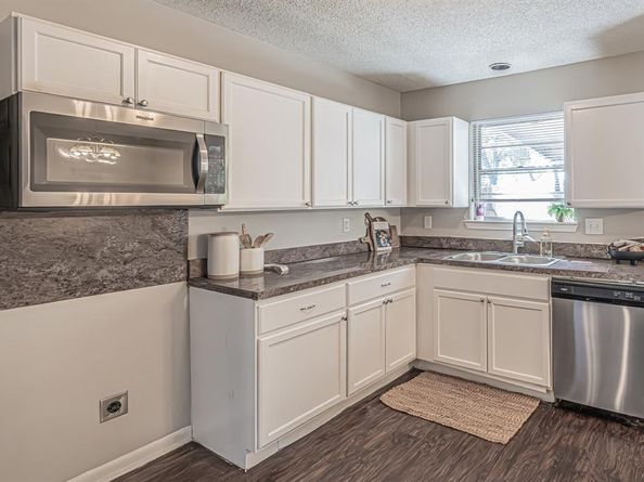 101 S Valera Court , Fort Worth Texas 76134