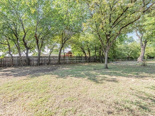 101 S Valera Court , Fort Worth Texas 76134