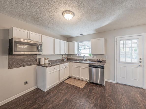 101 S Valera Court , Fort Worth Texas 76134