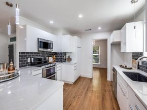 2302  Stone Glen Lane , Carrollton Texas 75007