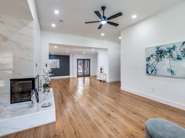 2302  Stone Glen Lane , Carrollton Texas 75007