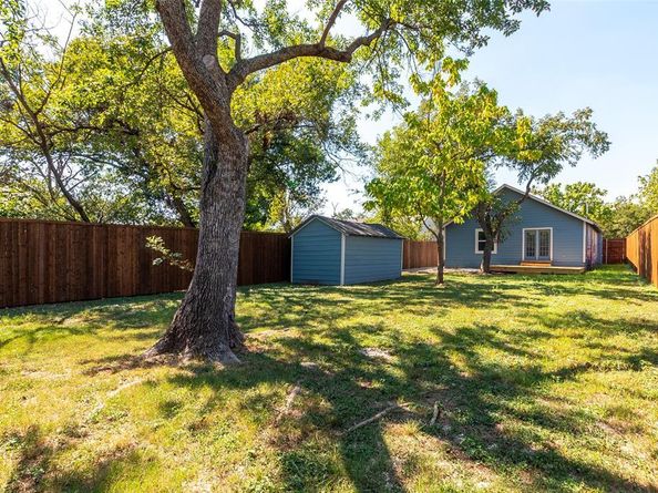 314 N Jester Avenue , Dallas Texas 75211