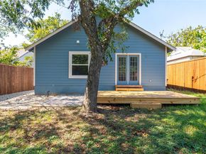 314 N Jester Avenue , Dallas Texas 75211