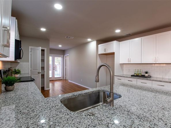 314 N Jester Avenue , Dallas Texas 75211