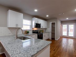 314 N Jester Avenue , Dallas Texas 75211