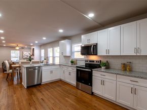 314 N Jester Avenue , Dallas Texas 75211