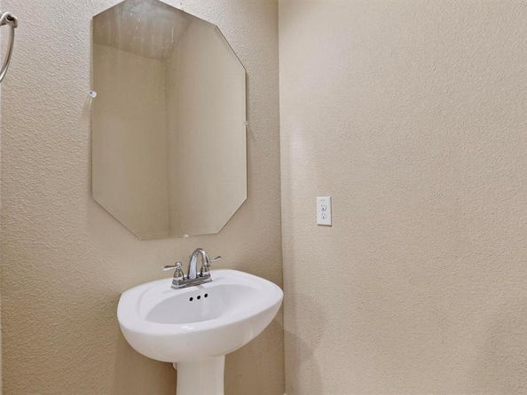 700 N Irving Heights Drive , Irving Texas 75061