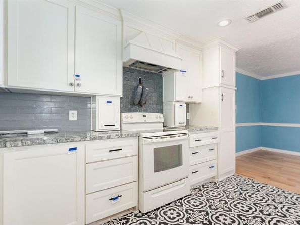 204 W Park Street , Little Elm Texas 75068