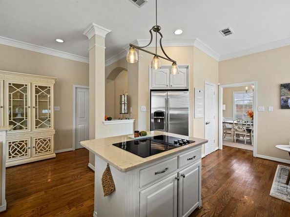 7961  Glade Creek Court , Dallas Texas 75218