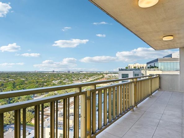 6211 W Northwest Highway  2306, Dallas Texas 75225
