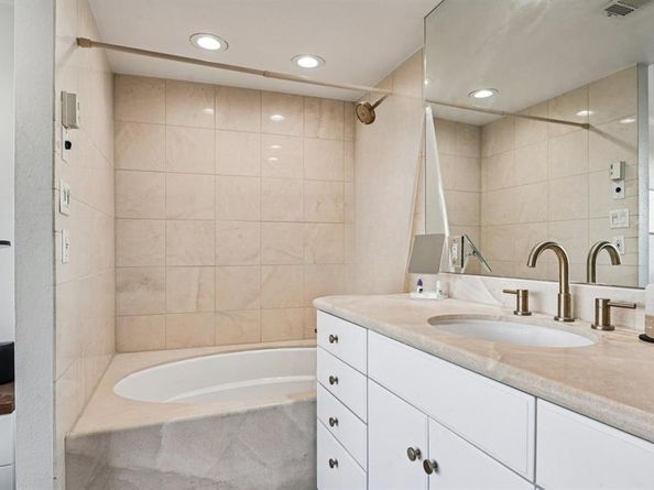 6211 W Northwest Highway  2306, Dallas Texas 75225