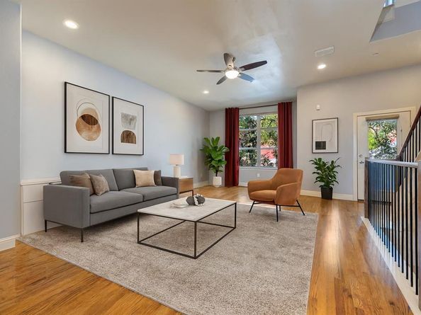 614 E 1st Street , Fort Worth Texas 76102