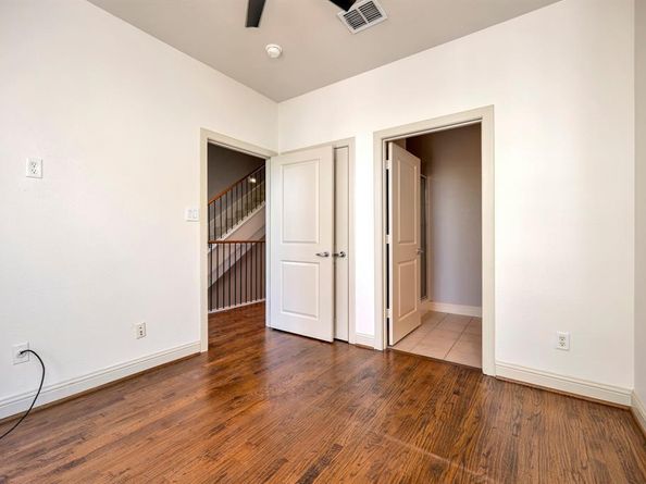 614 E 1st Street , Fort Worth Texas 76102