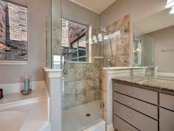 614 E 1st Street , Fort Worth Texas 76102