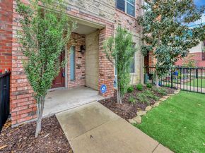 614 E 1st Street , Fort Worth Texas 76102