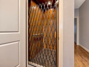 614 E 1st Street , Fort Worth Texas 76102