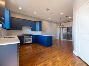 614 E 1st Street , Fort Worth Texas 76102