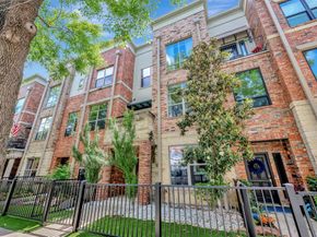 614 E 1st Street , Fort Worth Texas 76102