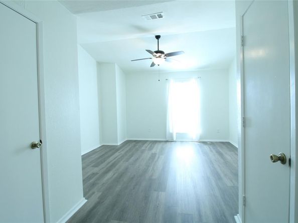 605  Carriagehouse Lane  B2, Garland Texas 75040