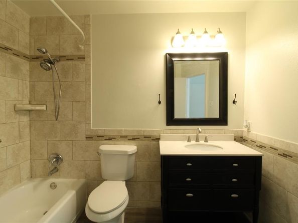 605  Carriagehouse Lane  B2, Garland Texas 75040