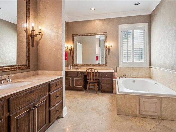 6511  Aberdeen Avenue , Dallas Texas 75230
