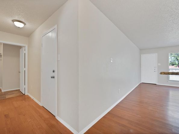 785  Eldorado Drive , DeSoto Texas 75115