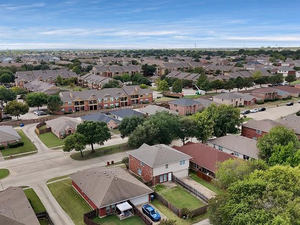 785  Eldorado Drive , DeSoto Texas 75115