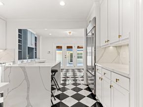 4684 S Versailles Avenue , Highland Park Texas 75209