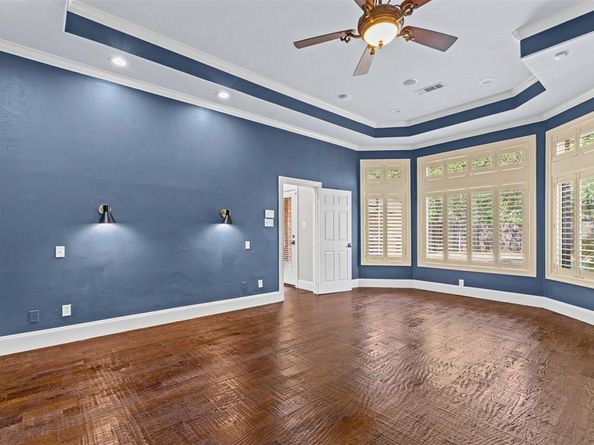 6207  Walnut Hill Lane , Dallas Texas 75230