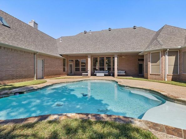 1008  Ohio Court , Kennedale Texas 76060