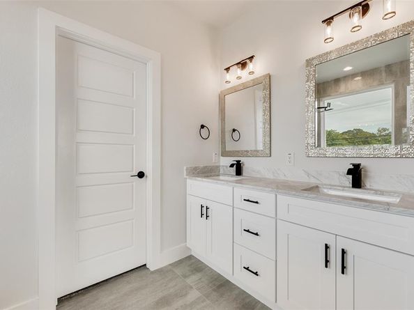 2326  Fairfax Drive , Irving Texas 75060