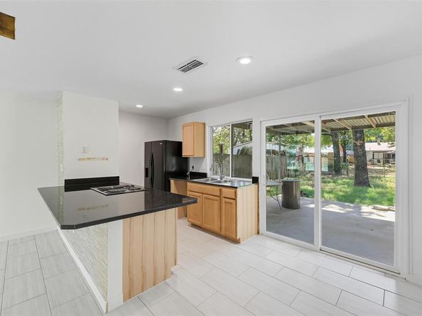 12512  Shorecrest Lane , Balch Springs Texas 75180
