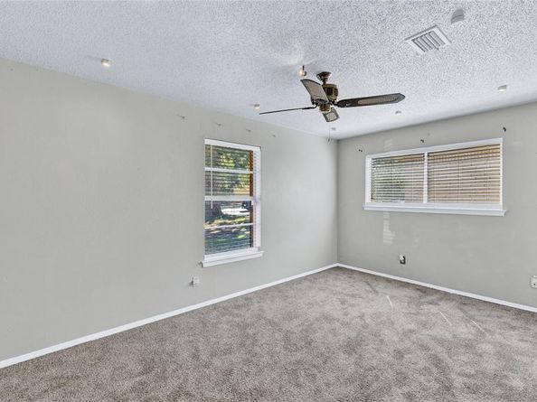 1515  Senter Road , Irving Texas 75060