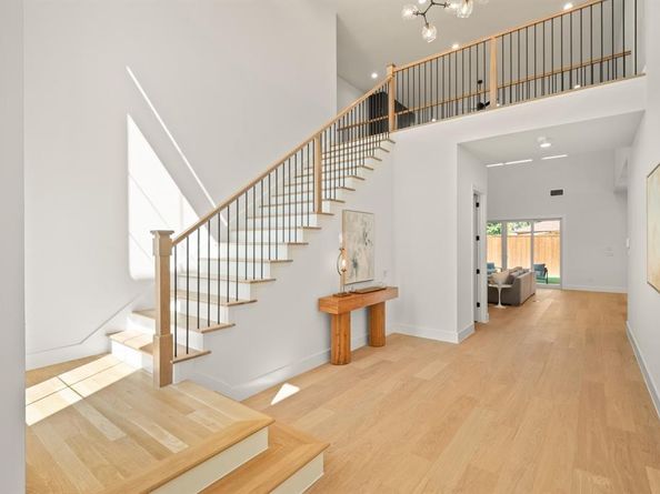 10321  Lanshire Drive , Dallas Texas 75238