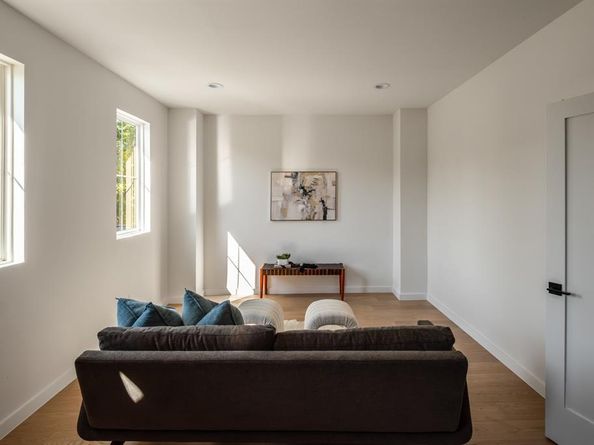 10321  Lanshire Drive , Dallas Texas 75238