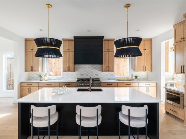 10321  Lanshire Drive , Dallas Texas 75238