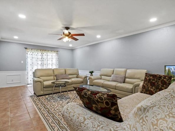 4002  Bond Street , Rowlett Texas 75088