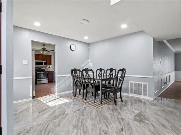 4002  Bond Street , Rowlett Texas 75088