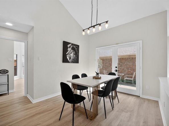 2217  Mediterranean Avenue , Arlington Texas 76011