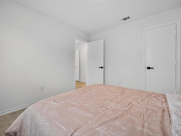 2217  Mediterranean Avenue , Arlington Texas 76011