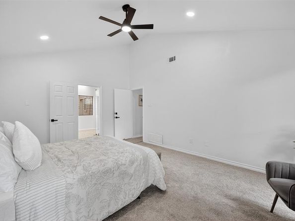 2217  Mediterranean Avenue , Arlington Texas 76011