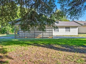 2251  Hartline Drive , Dallas Texas 75228