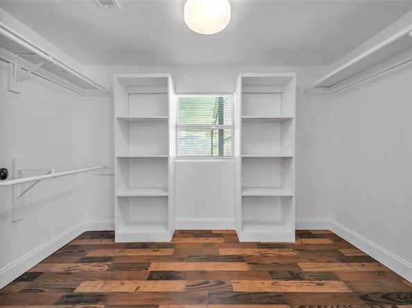 2507  Emmett Street , Dallas Texas 75211