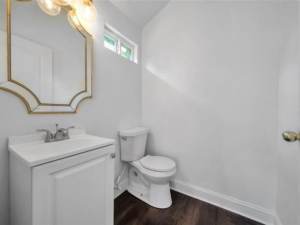 2507  Emmett Street , Dallas Texas 75211