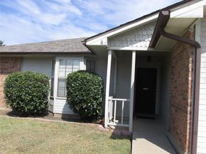 2614  Carrington Lane , Grand Prairie Texas 75052