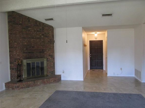 2614  Carrington Lane , Grand Prairie Texas 75052