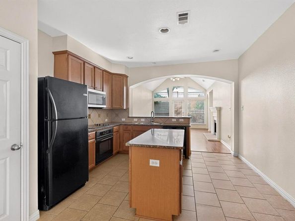 7108  Sugarplum Drive , Plano Texas 75074