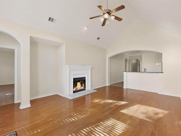 7108  Sugarplum Drive , Plano Texas 75074
