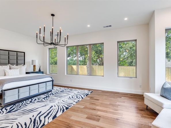 11131  Hillcrest Road , Dallas Texas 75230