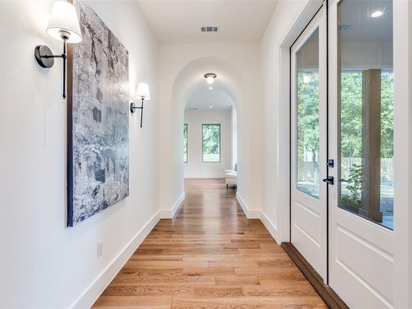 11131  Hillcrest Road , Dallas Texas 75230